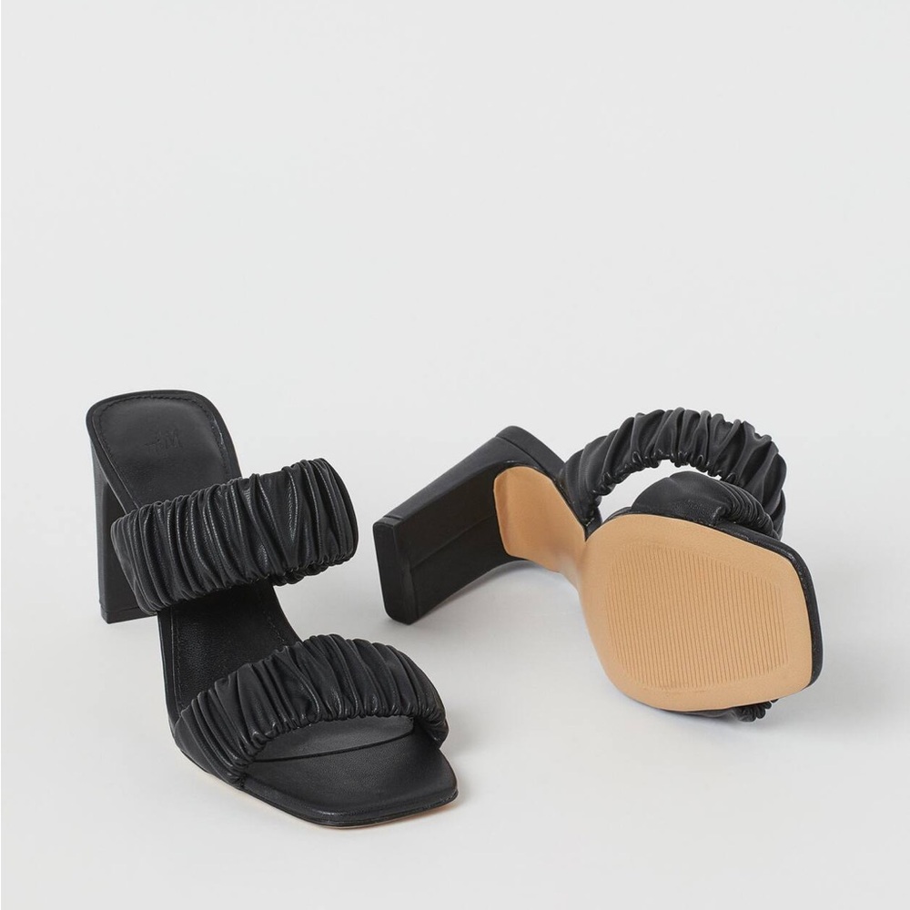 H&M black faux leather mule
